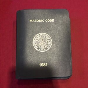 Vintage 1981 Masonic Code, official manual, book